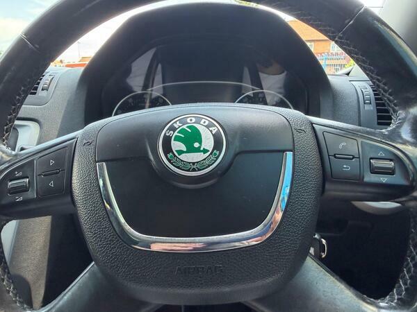 Skoda Octavia 1.6 Tdi Se Euro 5 Ss Blue #20