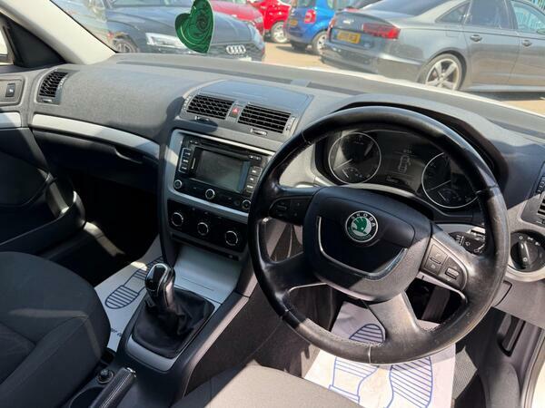Skoda Octavia 1.6 Tdi Se Euro 5 Ss Blue #12