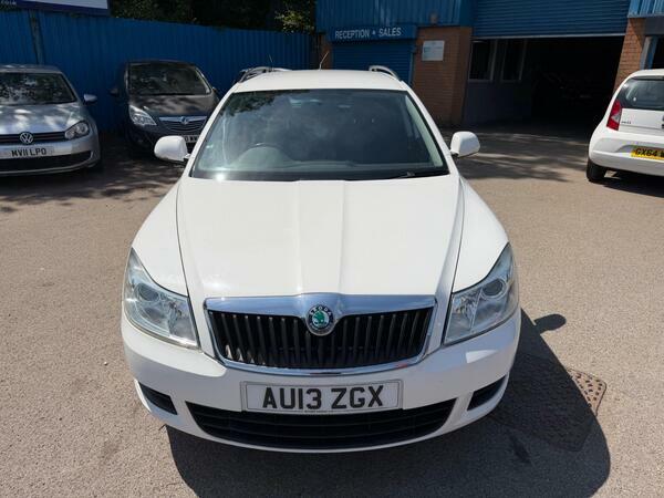 Skoda Octavia 1.6 Tdi Se Euro 5 Ss Blue #7