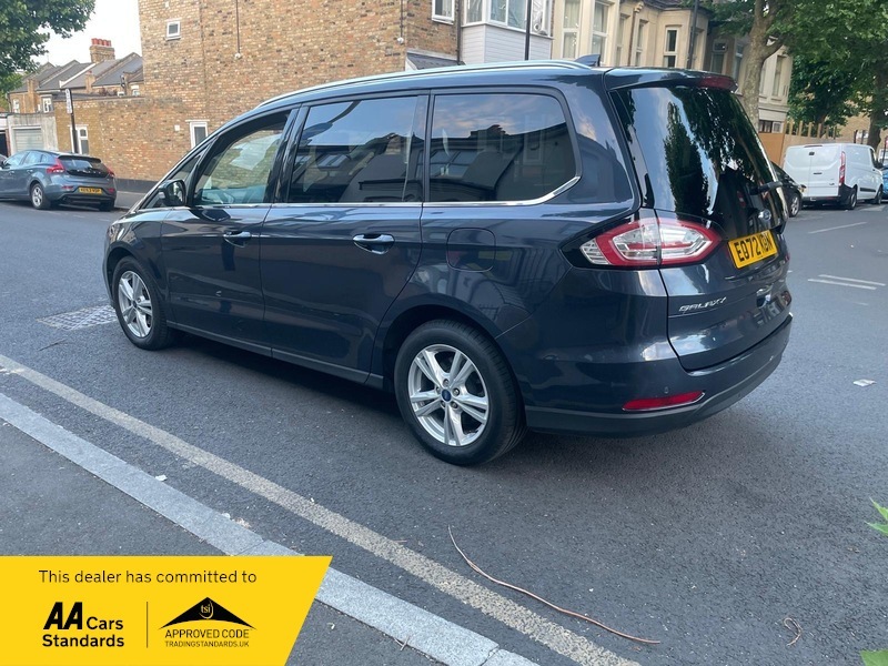 Ford Galaxy 2.0 Ecoblue Titanium 2022 White #26