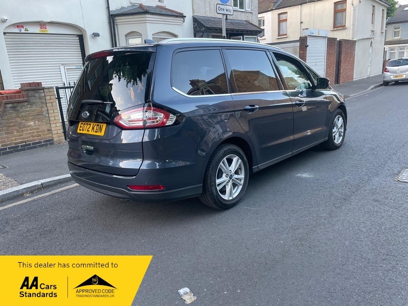 Ford Galaxy 2.0 Ecoblue Titanium 2022 White #27