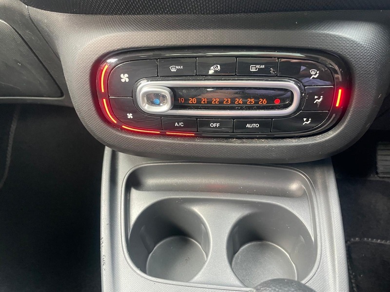 Smart Forfour Hatchback Black #12