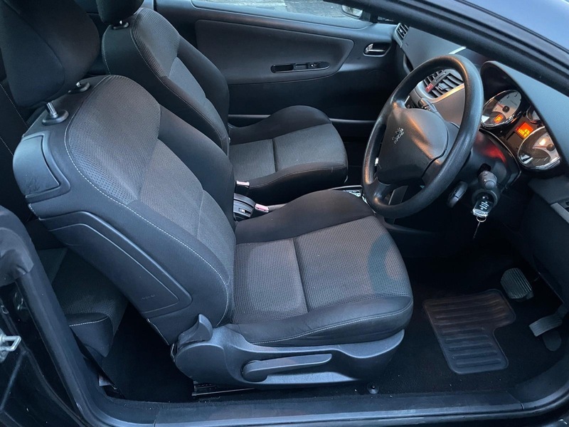 Peugeot 207 1.6 Vti Sport Convertible Black #6