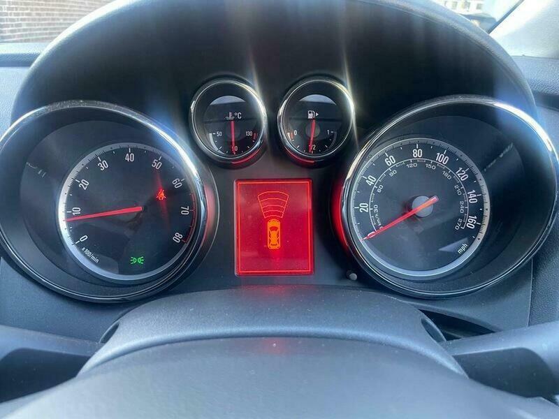 Vauxhall Astra 1.4T 16V Sri 140 Silver #8