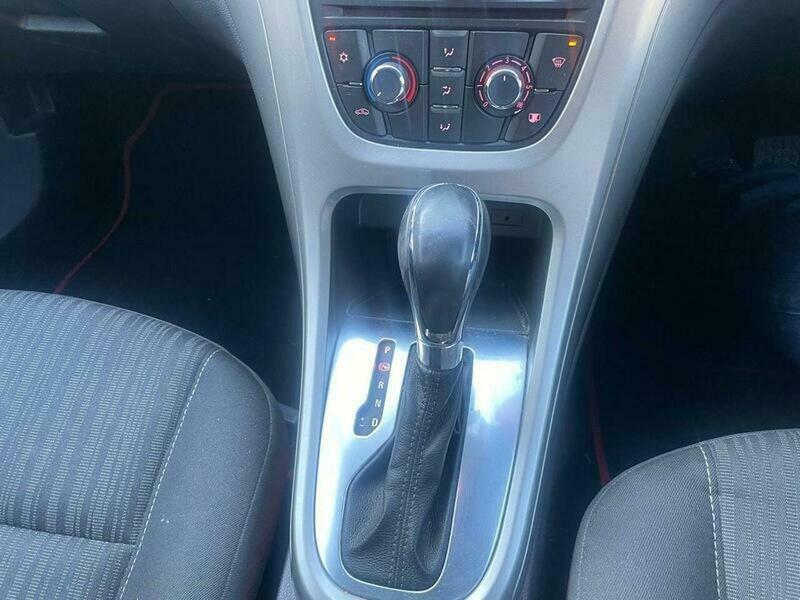 Vauxhall Astra 1.4T 16V Sri 140 Silver #11