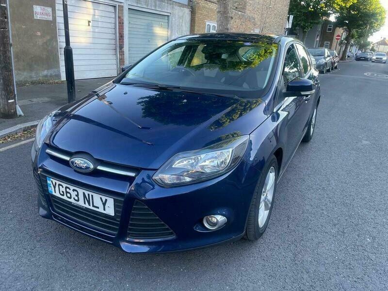 Ford Focus 1.0T Ecoboost Zetec Hatchback YG63NLY Blue #2