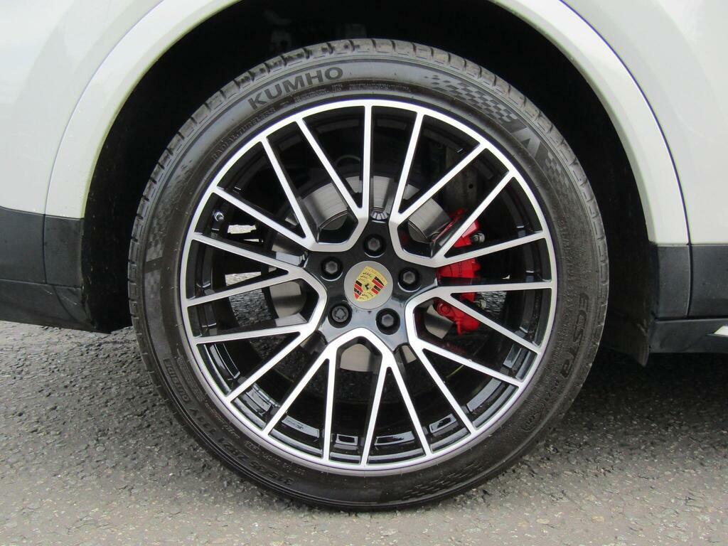 Porsche Cayenne 3.0T V6 Platinum Edition Tiptronics 4Wd Euro 6 S Black #15