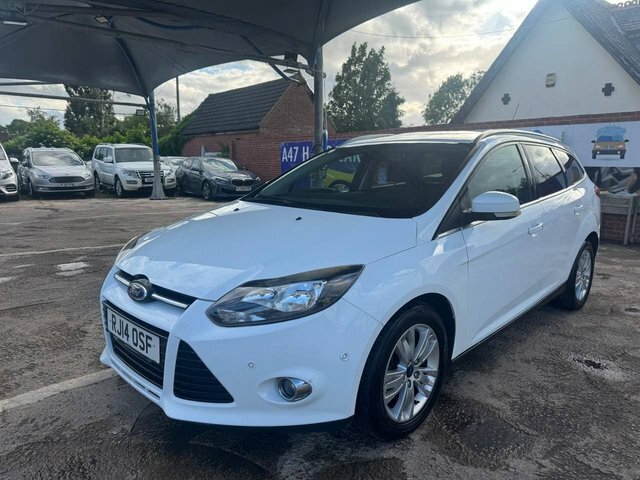 Ford Focus 1.6 Tdci Titanium Navigator Estate Manu RJ14OSF White #3