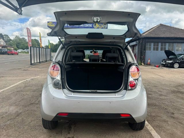 Chevrolet Spark 1.0 Plus Black #10
