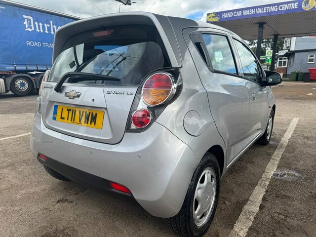 Chevrolet Spark 1.0 Plus Black #9