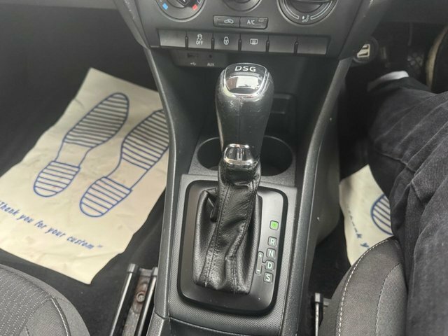 Skoda Rapid Se Tech Red #14