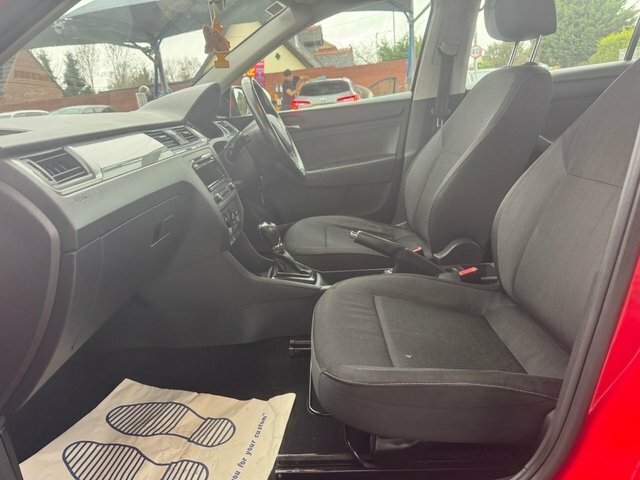 Skoda Rapid Se Tech Red #16