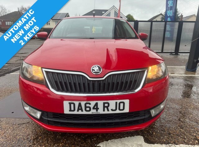 Skoda Rapid 1.6 Tdi Se Hatchback Dsg Euro 5 90 Ps Red