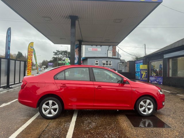 Skoda Rapid Se Tech Red #11