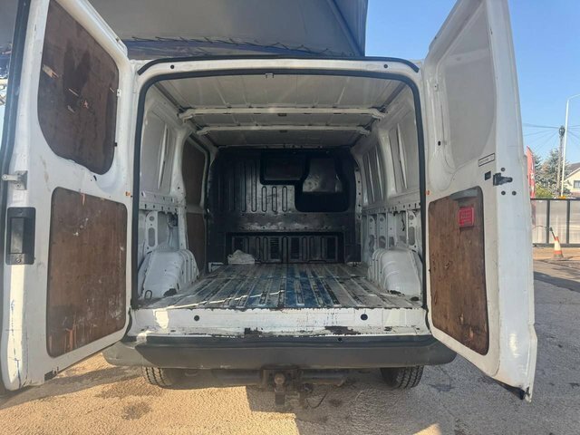 Ford Transit Custom T300 2.2 Tdci Trend 115 Mwb Medium Roof 9 Seater M Silver #8