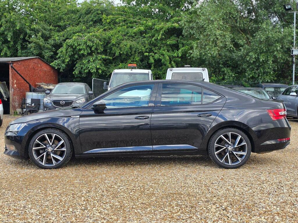 Skoda Superb Hatchback 2.0 Tdi Sportline Dsg 4Wd Euro 6 Ss 5 Black #6