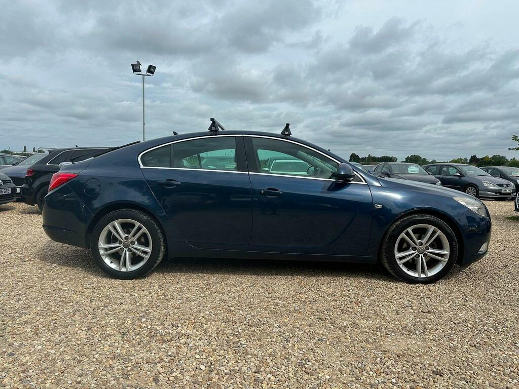 Vauxhall Insignia Hatchback 2.0 Cdti Ecoflex Exclusiv Nav Euro 5 S FD12KFF Blue #5