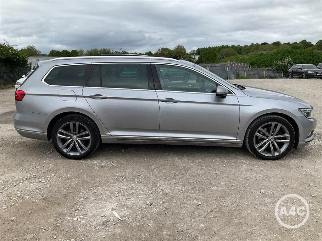 Volkswagen Passat 2.0 Tdi Gt Euro 6 Ss Silver #3