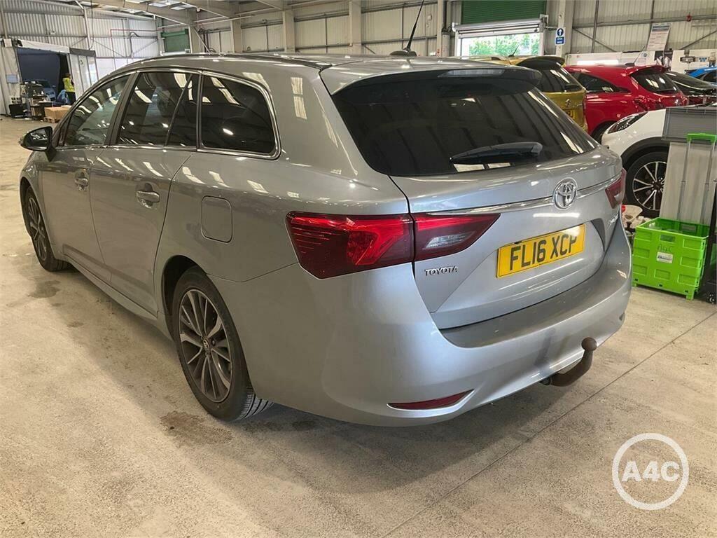 Toyota Avensis Estate 2.0 D-4d Business Edition Plus Touring Spor Grey #2