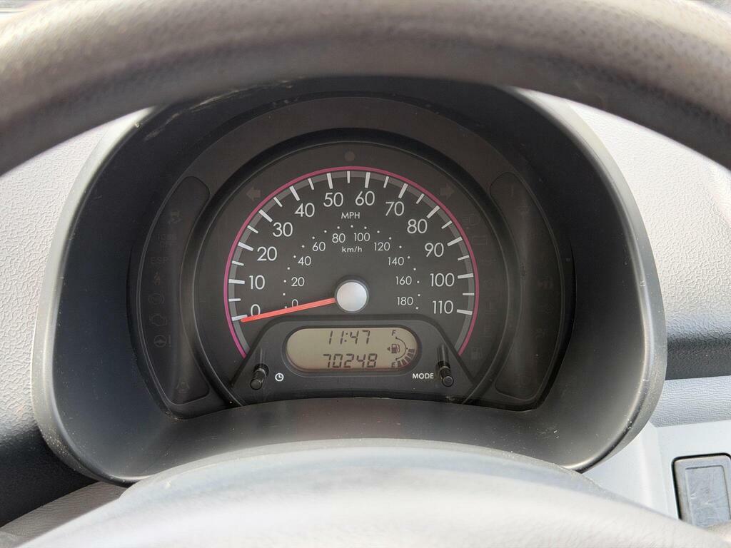 Nissan Pixo Pixo 1.0 N-tec Hatchback Euro 5 Silver #18