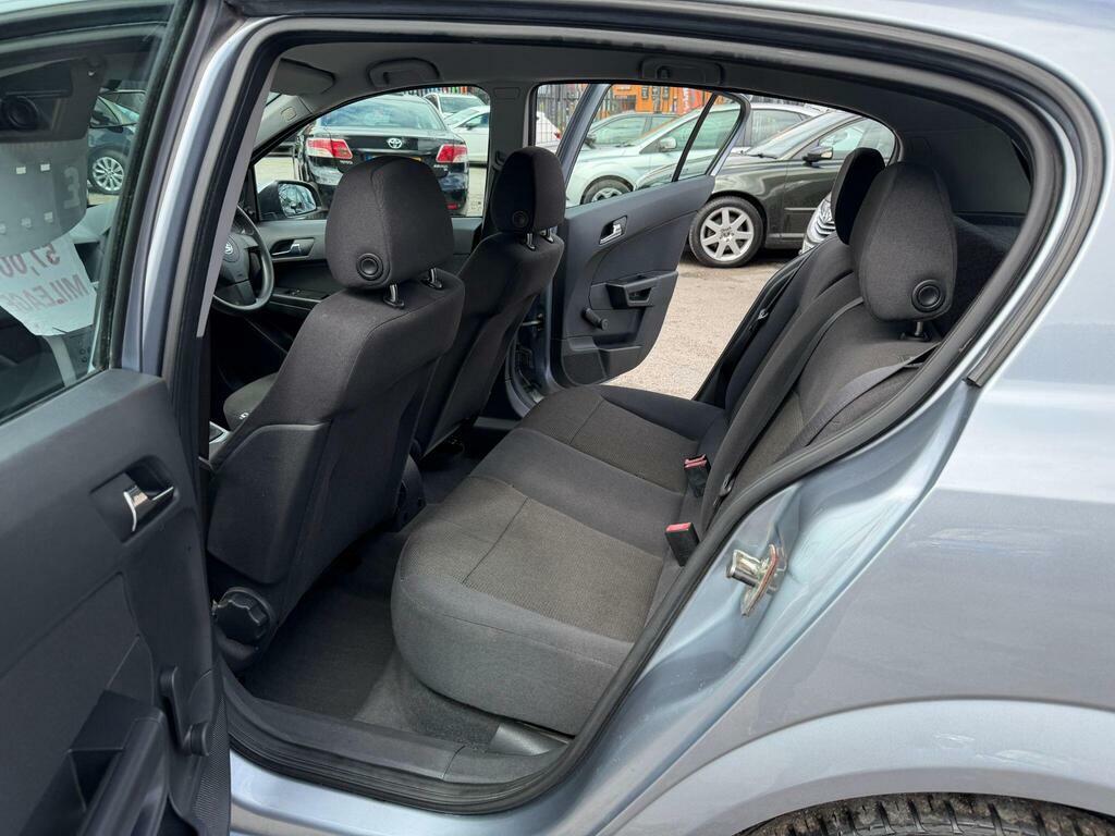 Vauxhall Astra Silver #24