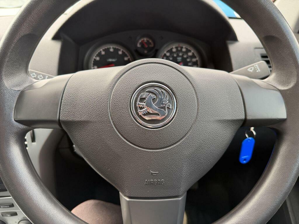 Vauxhall Astra Silver #20