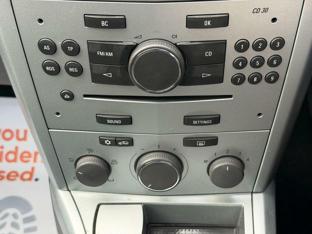Vauxhall Astra Silver #21
