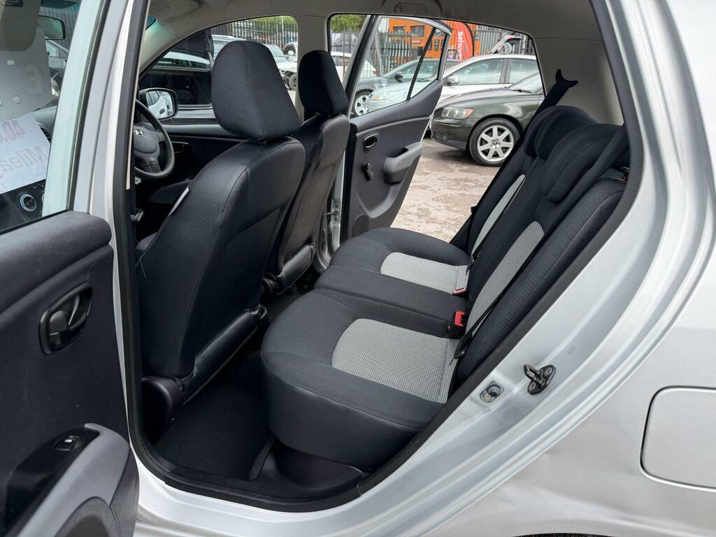 Hyundai I10 Hatchback Grey #26