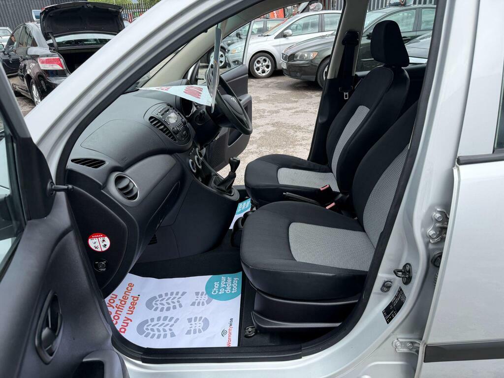 Hyundai I10 Hatchback Grey #17