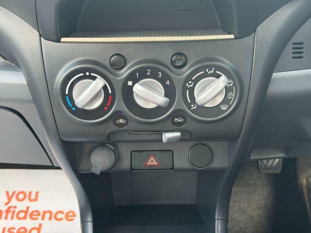 Suzuki Alto Hatchback White #22