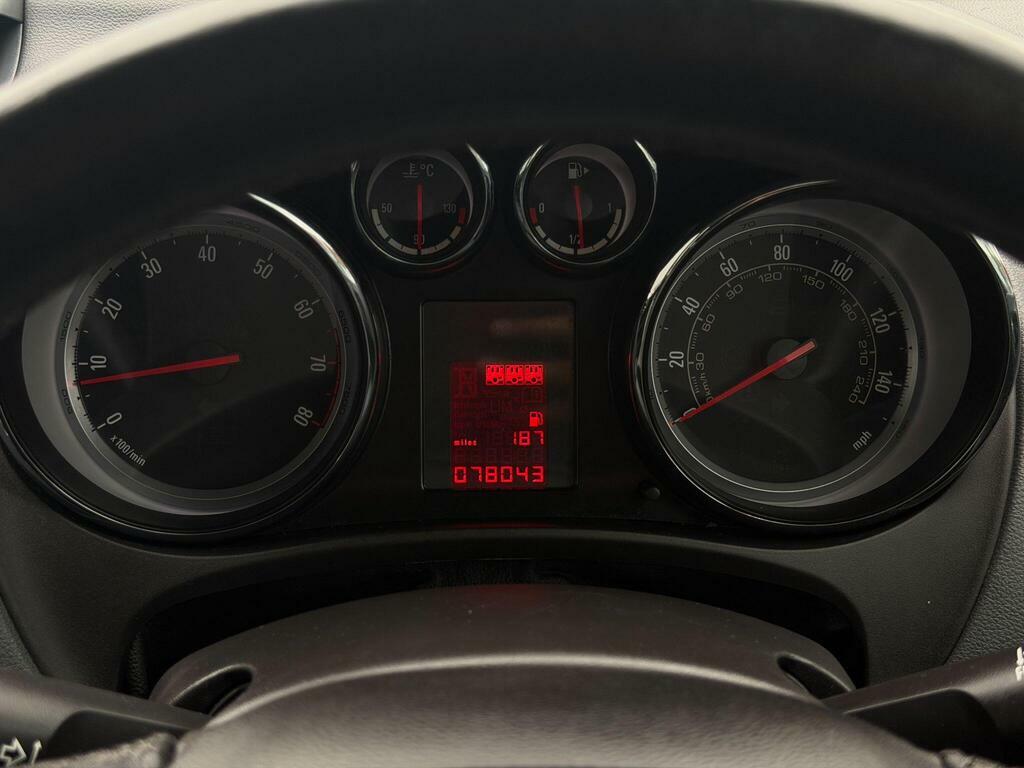 Vauxhall Meriva Tech Line Used Red #20
