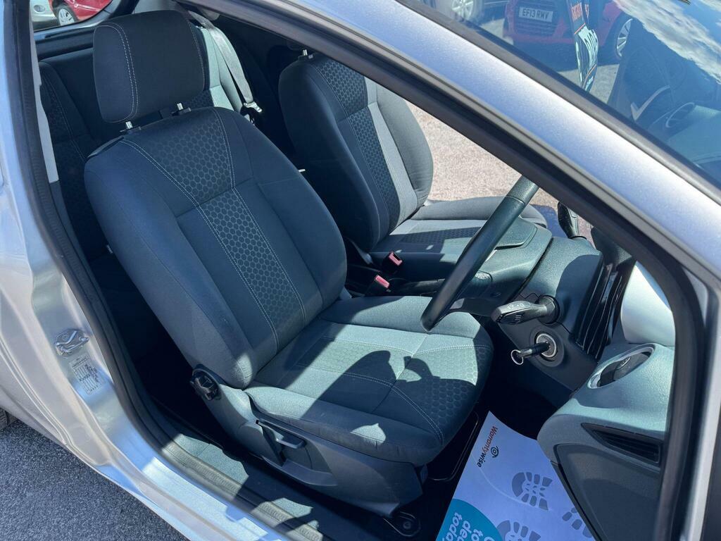 Ford Fiesta 1.6 Titanium Grey #25