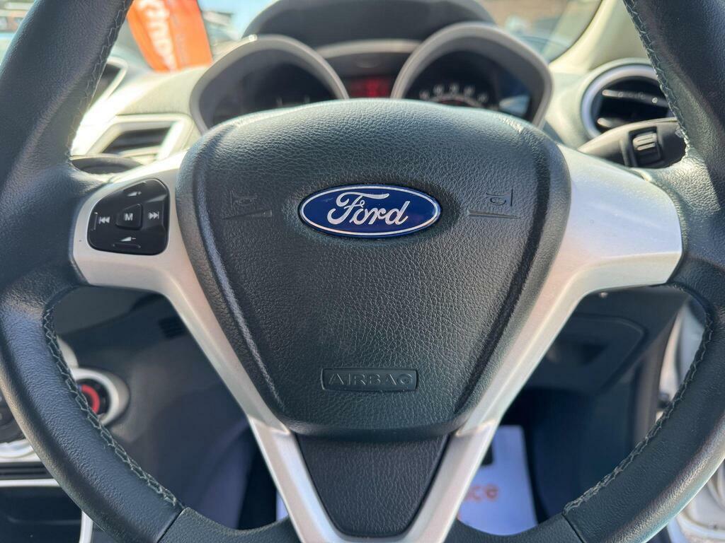 Ford Fiesta 1.6 Titanium Grey #23