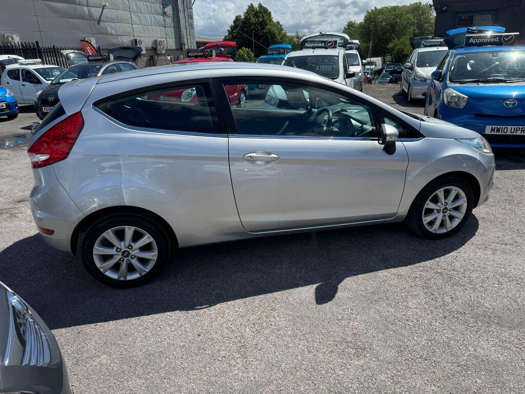 Ford Fiesta 1.6 Titanium Grey #11