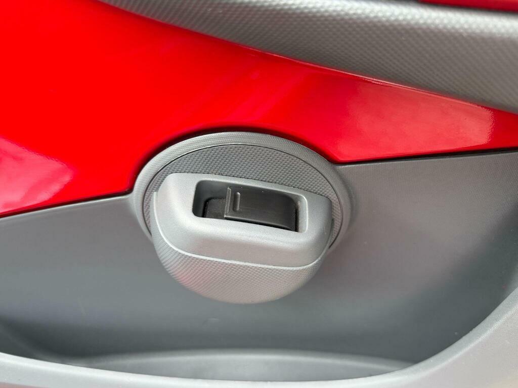 Toyota Aygo Hatchback Blue #18