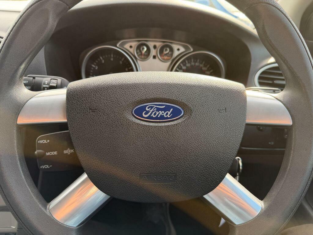Ford Focus 1.6L Zetec Black #20