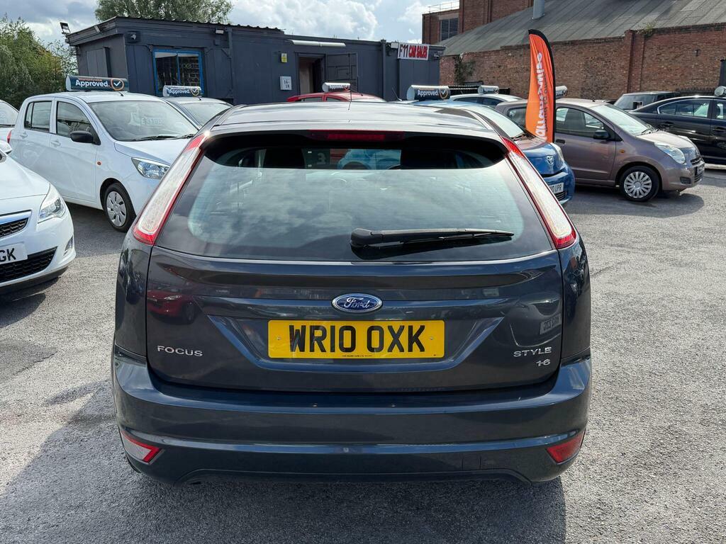 Ford Focus 1.6L Zetec Black #6