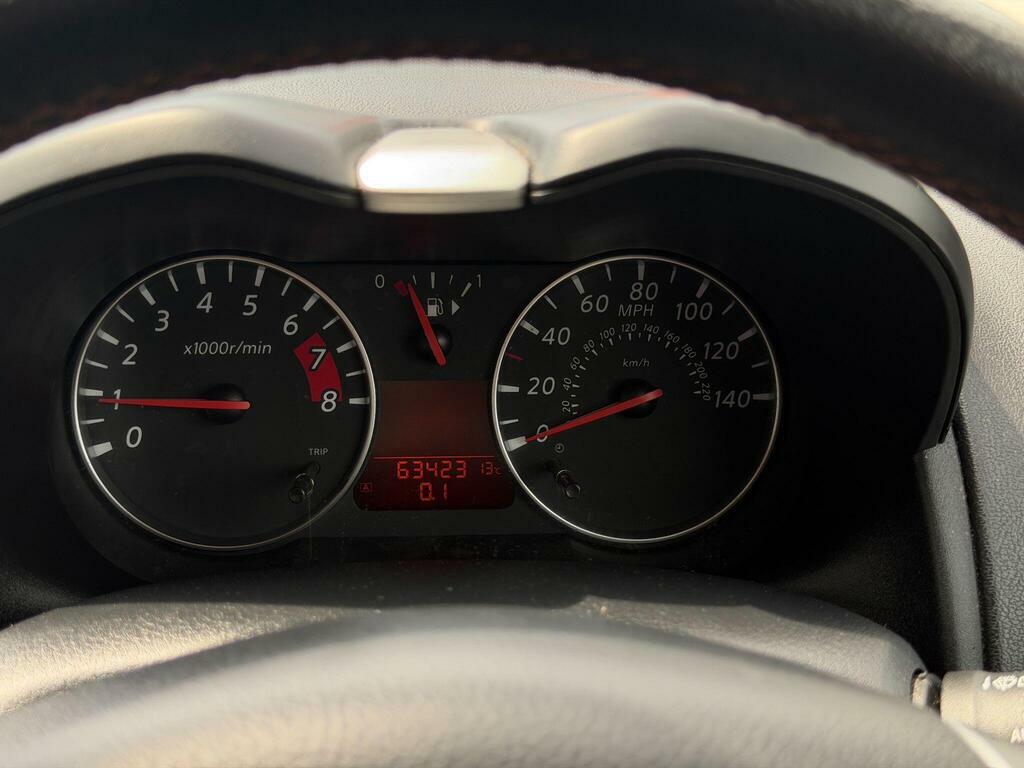Nissan Note Hatchback 1.6 16V N-tec Euro 5 201111 Red #21