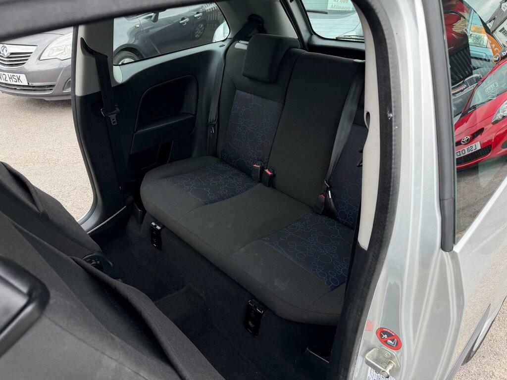 Ford Fiesta 1.4 Zetec Climate Silver #28