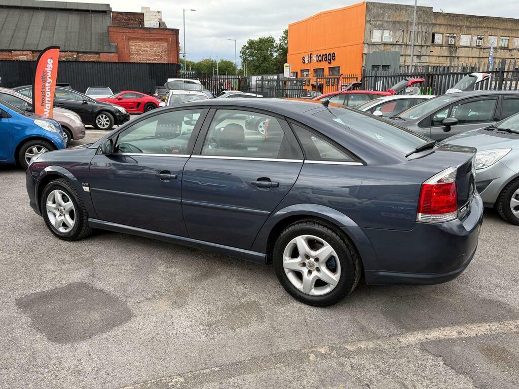 Vauxhall Vectra 2008 2.2I 16V Sri Hatchback Black #10