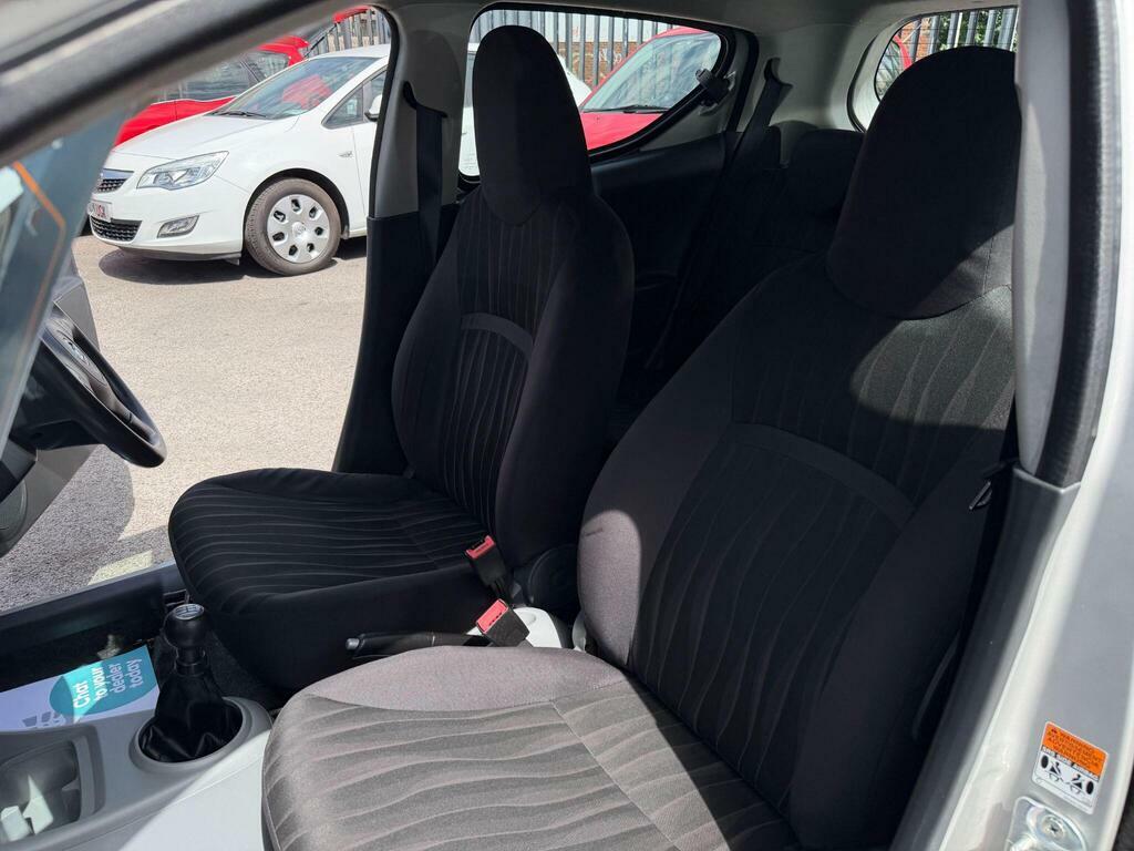 Nissan Pixo Acenta Silver #26