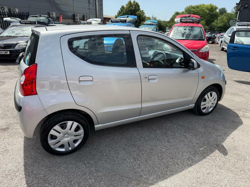Nissan Pixo Acenta Silver #8