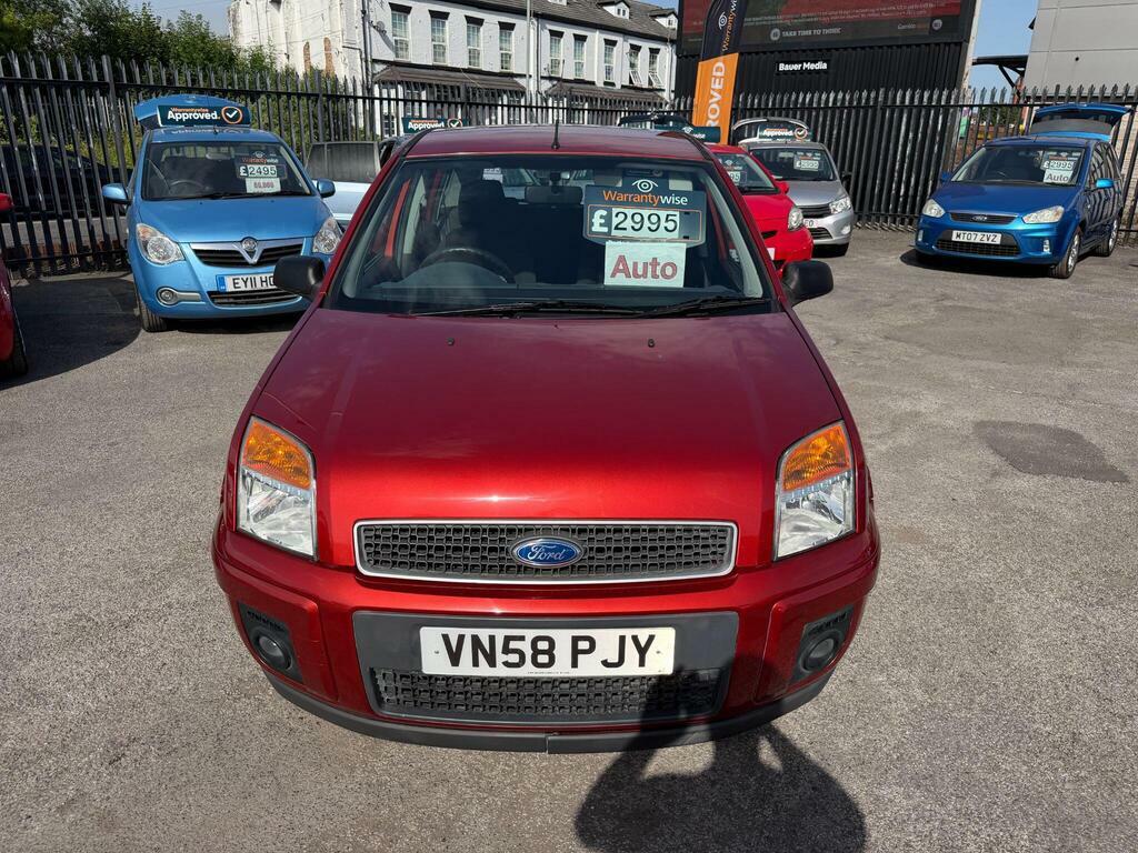 Ford Fusion 1.6 Zetec Climate Red #2