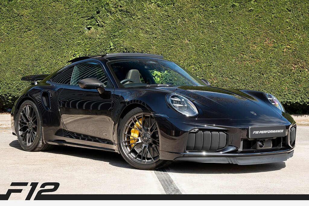 Porsche 911 T 992 Turbo S Black