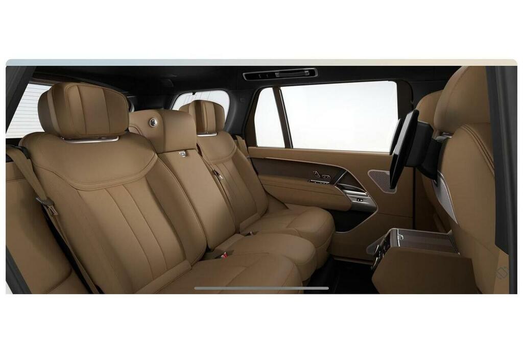 Land Rover Range Rover P460e Autobiography White #5