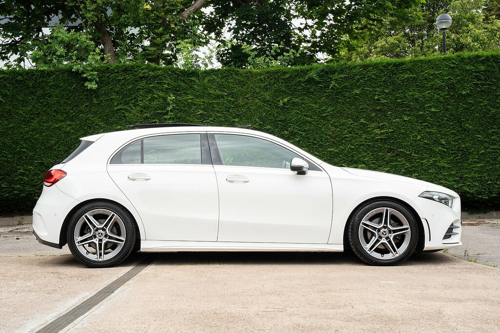 Mercedes-Benz A Class A200 Amg Line M700FGM White #6