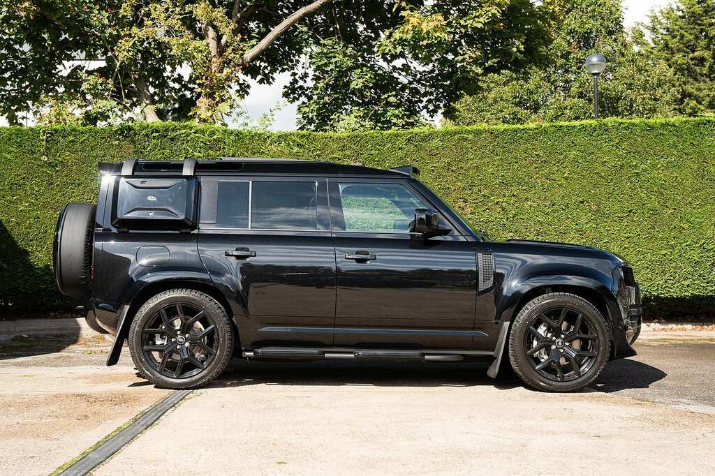 Land Rover Defender 110 D350 Mhev X-dynamic Hse Black #2