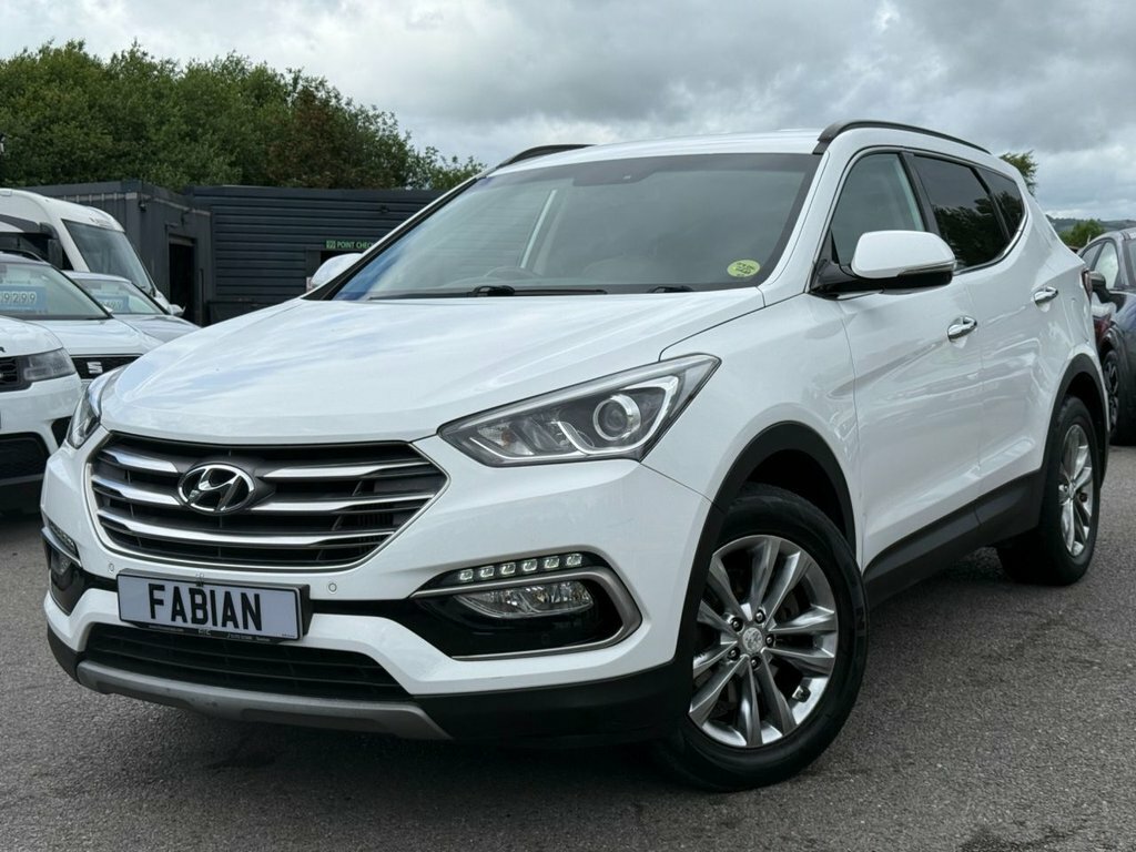 Hyundai Santa Fe 2.2L Premium White #2