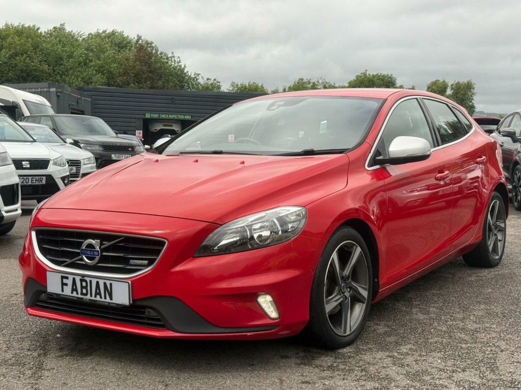 Volvo V40 1.6L R-design Red #3