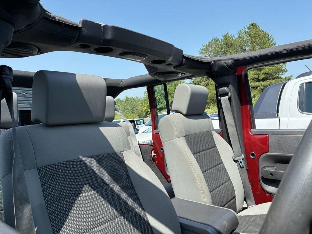 Jeep Wrangler Sahara Unlimited Black #19
